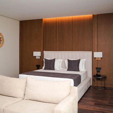 Supreme Hotel ゴーレム エクステリア 写真